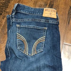 Hollister jeans 9s